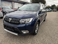 Blau Gebraucht 2019 Dacia Logan Stepway Limousine | 7.400 € (Guter Preis)