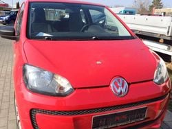 Rot Gebraucht 2013 VW up! Move Kleinwagen | 1.800 € (Guter Preis)