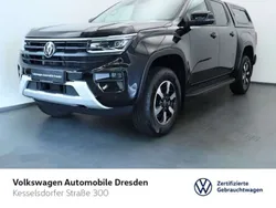 Midnight black metallic Gebraucht 2024 VW Amarok Life Abholung | 52.440 €