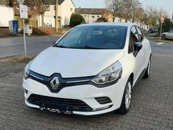 Weiß Gebraucht 2020 Renault Clio V Limousine | 9.900 € (Fairer Preis)