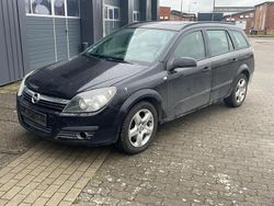 Schwarz Gebraucht 2006 Opel Astra Kombi | 1.300 € (Superpreis)