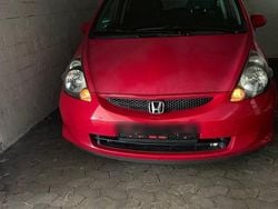 Rot Gebraucht 2005 Honda Jazz Kleinwagen | 1.999 €
