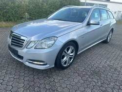 Iridiumsilber metalliclack Gebraucht 2012 Mercedes E200 Avantgarde Kombi | 9.999 € (Guter Preis)