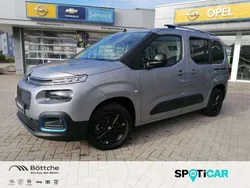 Grau artense Gebraucht 2023 Citroën e-Berlingo Shine Van / Kleinbus | 22.880 € (Guter Preis)