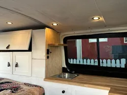 Weiß Gebraucht 2017 VW T6 Van | 26.850 € (Etwas zu teuer)