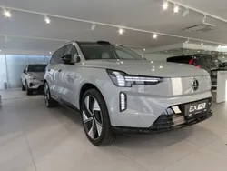 Grau Gebraucht 2025 Volvo EX90 Performance SUV | 94.970 € (Etwas zu teuer)