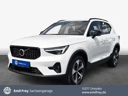 Weiß Gebraucht 2024 Volvo XC40 Plus SUV | 36.250 € (Guter Preis)