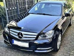 Schwarz Gebraucht 2012 Mercedes C200 Avantgarde Kombi | 10.500 € (Etwas zu teuer)