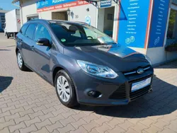 Grau Gebraucht 2011 Ford Focus Trend Kombi | 4.999 € (Etwas zu teuer)