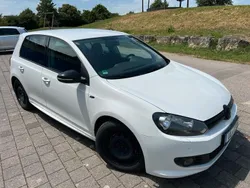 Weiß Gebraucht 2012 VW Golf VI Highline Kleinwagen | 8.000 € (Etwas zu teuer)