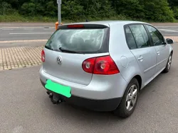 Silber Gebraucht 2006 VW Golf V Limousine | 2.999 € (Fairer Preis)