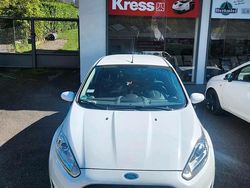 Weiß Gebraucht 2016 Ford Fiesta Kleinwagen | 5.800 €