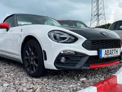 Weiß Gebraucht 2017 Abarth 124 Spider Cabrio | 32.990 € (Etwas zu teuer)