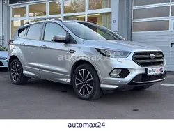 Silber Gebraucht 2019 Ford Kuga ST-Line SUV | 13.999 € (Guter Preis)