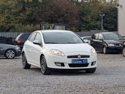 Weiss Gebraucht 2009 Fiat Bravo Kleinwagen | 4.999 € (Teuer)