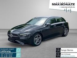 Schwarz Gebraucht 2024 Mercedes A200 AMG Limousine | 31.900 € (Fairer Preis)