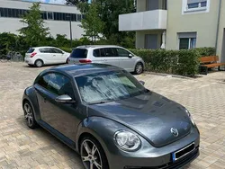 Grau Gebraucht 2012 VW Beetle Limousine | 6.900 € (Fairer Preis)