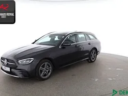 Grau (metallic) Gebraucht 2021 Mercedes E300 AMG Kombi | 34.880 € (Guter Preis)