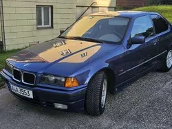 Blau Gebraucht 1996 BMW 316 Coupé | 1.600 € (Superpreis)