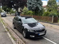 Schwarz Gebraucht 2016 Skoda Octavia Style Kombi | 8.990 € (Guter Preis)