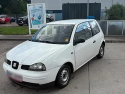 Weiß Gebraucht 2002 Seat Arosa Kleinwagen | 650 € (Guter Preis)