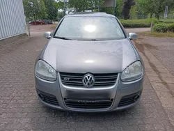 Grau Gebraucht 2007 VW Golf V Limousine | 3.990 € (Teuer)