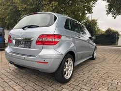 Blau Gebraucht 2007 Mercedes B170 Van / Kleinbus | 3.900 € (Guter Preis)