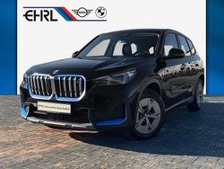 Schwarz Gebraucht 2023 BMW iX1 Performance SUV | 35.550 € (Etwas zu teuer)