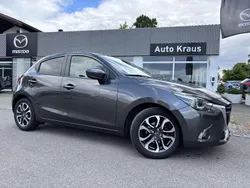 Grau Gebraucht 2017 Mazda 2 Kizoku Kleinwagen | 11.890 € (Fairer Preis)