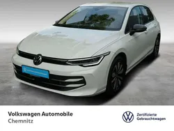 0q pure white Gebraucht 2025 VW Golf VIII Goal Limousine | 27.630 € (Superpreis)