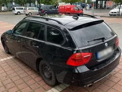 Schwarz Gebraucht 2007 BMW 320 Kombi | 1.250 € (Superpreis)