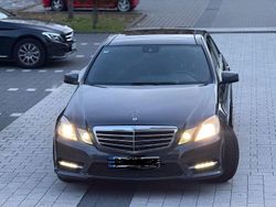Grau Gebraucht 2012 Mercedes E350 AMG Limousine | 10.990 € (Guter Preis)