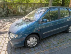 Blau Gebraucht 1998 Renault Scénic Van / Kleinbus | 300 €