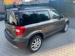 Braun Gebraucht 2011 Skoda Yeti Plus Edition SUV | 7.490 € (Guter Preis)