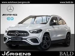Weiss unilack polarweiss Gebraucht 2025 Mercedes GLA180 AMG SUV | 42.880 € (Teuer)