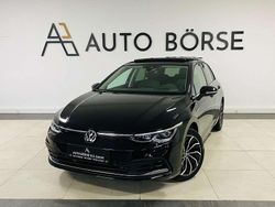 Deep black perleffekt Gebraucht 2021 VW Golf VIII Style Limousine | 21.990 € (Etwas zu teuer)