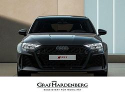 Grau Neu 2025 Audi RS3 Sportback Kleinwagen | 73.312 € (Etwas zu teuer)