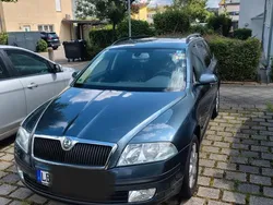 Grau Gebraucht 2006 Skoda Octavia Elegance Kombi | 2.250 € (Guter Preis)