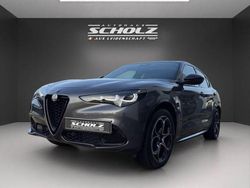 Grigio vesuvio, metallic Gebraucht 2023 Alfa Romeo Stelvio Veloce SUV | 39.900 € (Etwas zu teuer)