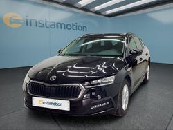 Schwarz Gebraucht 2022 Skoda Octavia Kombi | 22.049 € (Guter Preis)