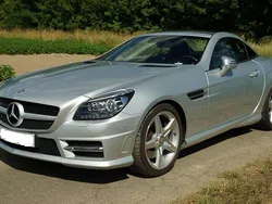 Silber Gebraucht 2016 Mercedes SLK200 AMG Cabrio | 26.000 € (Etwas zu teuer)
