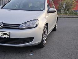 Silber Gebraucht 2009 VW Golf VI Kleinwagen | 7.800 € (Etwas zu teuer)