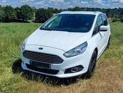 Weiß Gebraucht 2017 Ford S-MAX Titanium Van / Kleinbus | 19.490 € (Fairer Preis)