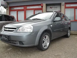 Grau Gebraucht 2011 Chevrolet Nubira SE Kombi | 2.899 € (Fairer Preis)