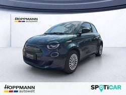 Grün Gebraucht 2023 Fiat 500e Limousine | 16.990 € (Superpreis)
