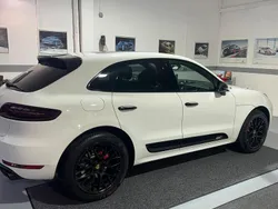 Weiß Gebraucht 2018 Porsche Macan GTS SUV | 42.500 € (Fairer Preis)