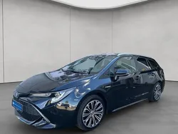 Schwarz Gebraucht 2021 Toyota Corolla Team Kombi | 23.990 € (Fairer Preis)