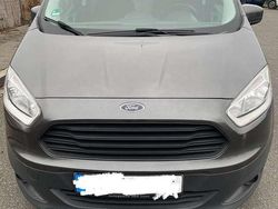 Grau Gebraucht 2017 Ford Transit Trend Van | 5.200 € (Fairer Preis)