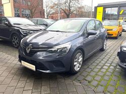 Grau Gebraucht 2021 Renault Clio V Zen Limousine | 12.999 € (Superpreis)