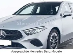 High tech silber Gebraucht 2024 Mercedes A200 Progressive Limousine | 31.800 € (Fairer Preis)